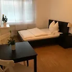 Luxury Black-White Room