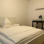Luxury Black-White Room